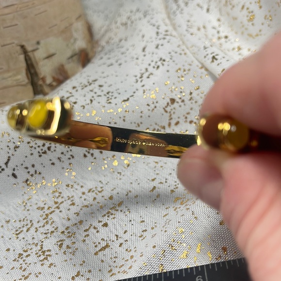 Kate spade bangle bracelet NWOT yellow gold - Picture 5 of 7